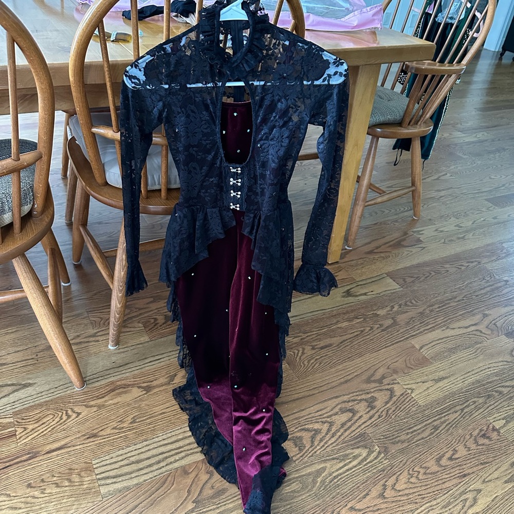 Black and dark red dance costume